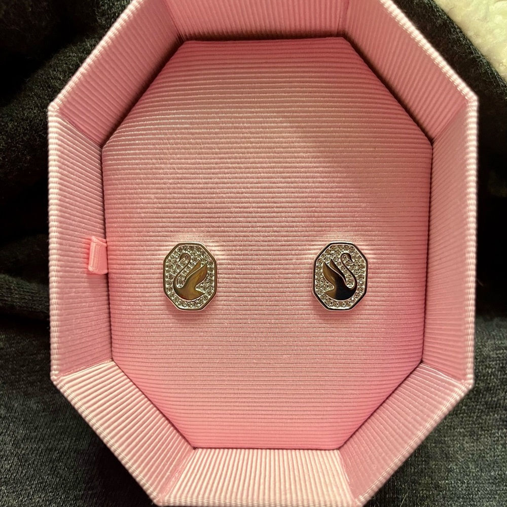 Swarovski White Crystal Swan Stud Earings